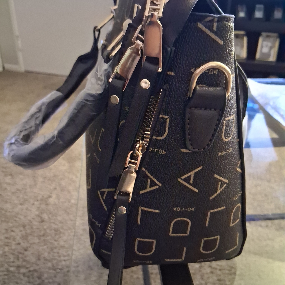 Aldo Coffee Brown and Gold Handbag - Picture 3 of 4